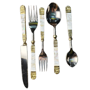 Juego de Cubiertos con Incrustaciones de Nácar, Hecho a Mano, Mango de Nácar, Cubiertos de Acero Inoxidable, Cuchillo, Tenedor y Cuchara con Incrustaciones de Concha de Primera Calidad - Product Image 1