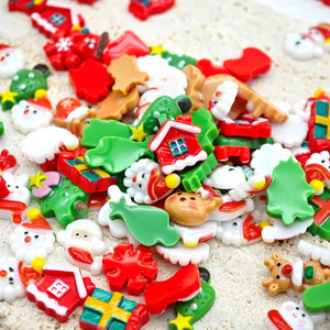 Décorations de Noël pour ongles : Bonhomme de neige, Père Noël, renne en résine – Accessoires de bijoux DIY pour manucure - Product Image 4