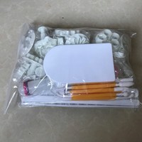 Lot de moules de cuisson en silicone et plastique pour pâtisseries - Emporte-pièces à piston pour fondant, outils à gâteaux, moules à biscuits DIY