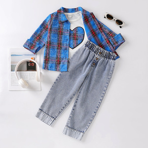 Set Estivo 2026 per Bambini: <span class=keywords><strong>Giacca</strong></span> Blu in Denim Traspirante a Maniche Lunghe, <span class=keywords><strong>Camicia</strong></span> e Pantaloni in Jeans, Tre Pezzi - Product Image 1
