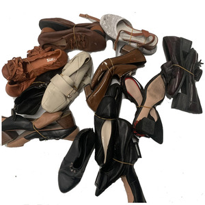 Fardos de Zapatos de Tacón Usados para Mujer, Fardos de Ropa Usada al por Mayor, Zapatos Usados para Mujer - Product Image 1