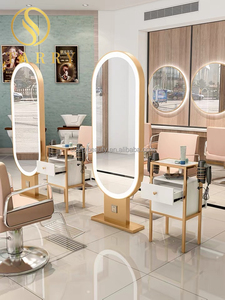 Miroir de coiffure ovale de luxe moderne et durable en fer avec éclairage LED et cadre doré pour hôtels et supermarchés - Product Image 3