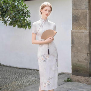 Primavera otoño mujeres tradicional chino <span class=keywords><strong>blanco</strong></span> Qipao dulce Floral estilo Natural niñas elegante <span class=keywords><strong>Cheongsam</strong></span> para fiesta Festival - Product Image 2