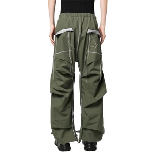 Pantalon de streetwear fonctionnel et tendance pour homme, coupe ajustée, prix de gros - Product Image 3