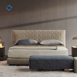 Camas de cuero genuino con diseños modernos de alta gama, juego de muebles de dormitorio italiano de lujo, tamaño personalizable - Product Image 4
