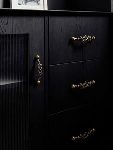 Hot Sale Solid Vine Leaf Antique Brass Cabinet Handles Medieval Style Creative Wardrobe Handle Luxury - Product Image 5