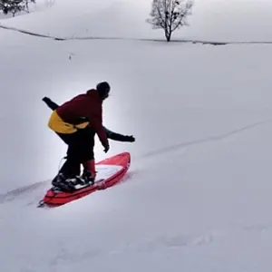 出厂价批发双层冬季运动滑雪板用品雪堆在雪地上站起来桨板