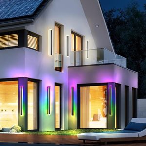 Applique murale linéaire extérieure en gros, contrôle Wi-Fi par application, éclairage RGB longue portée pour porche, patio, garage - Product Image 6