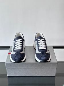 Chaussures pour hommes en dentelle de haute qualité, légères, respirantes, antidérapantes, à la mode, avec empeigne en mesh. - Product Image 2