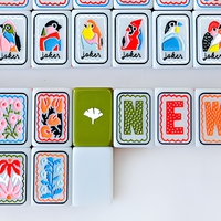 Tuiles de Mahjong de style américain, thème Mahjong, ensemble de 160 tuiles en acrylique de luxe sur 4 niveaux - Portables et durables pour le divertissement