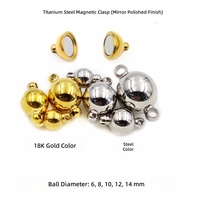 Collier en acier inoxydable avec fermoir magnétique plaqué or 18 carats et fermoir sphérique robuste