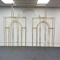 Arche de mariage extérieure en fer forgé avec support floral incurvé et décoration carrée en acier inoxydable pour fêtes