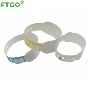 Pulsera <span class=keywords><strong>de</strong></span> identificación médica <span class=keywords><strong>de</strong></span> nano-silicona resistente al agua y al alcohol con código QR Producto promocional popular - Product Image 1
