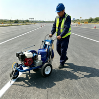 Machine de marquage de lignes de terrain à poussée manuelle avec réservoir de 6 L pour projets de taille moyenne