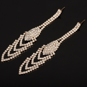 Boucles d'oreilles longues tendance, sexy et audacieuses, pour une personnalité affirmée E447 - Product Image 4