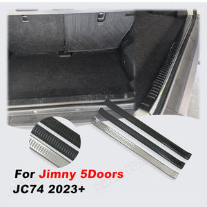 Bande <span class=keywords><strong>de</strong></span> Protection <span class=keywords><strong>de</strong></span> <span class=keywords><strong>seuil</strong></span> <span class=keywords><strong>de</strong></span> <span class=keywords><strong>porte</strong></span> arrière 5 portes Jimny pour Suzuki XL Jimny 5 portes 2024 2025 JC74 plaque <span class=keywords><strong>de</strong></span> <span class=keywords><strong>seuil</strong></span> <span class=keywords><strong>de</strong></span> garniture - Product Image 1