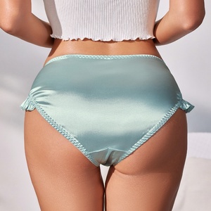 Bragas de seda transpirable sin costuras personalizadas de nuevo diseño, bragas de encaje para niñas, ropa interior de verano para mujer, bragas de seda satinada - Product Image 5