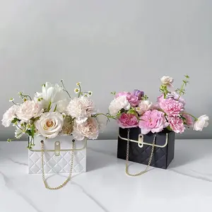 Fornecedor da China sacola de papel portátil de luxo personalizada para embalagem de flores, sacola de flores de marca famosa para buquês, venda imperdível