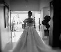 Gaun pengantin renda putri duyung lengan panjang, gaun pengantin ukuran besar buatan kustom dengan kereta api yang dapat dilepas