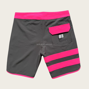 Shorts <span class=keywords><strong>de</strong></span> <span class=keywords><strong>bain</strong></span> en denim rayé pour homme, durables, respirants et imperméables pour les activités <span class=keywords><strong>de</strong></span> plage et <span class=keywords><strong>de</strong></span> plein air - Product Image 3