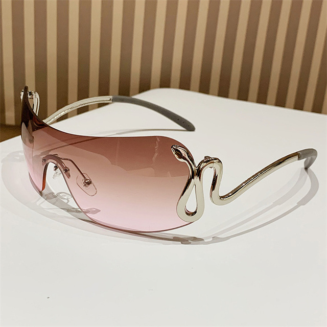 Millennial Style Luxury Oversized Rimless Y2K Snake Sunglasses Eyewear Women Fashion Curved Lenses One Piece Gradient Sunglasses