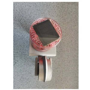 Feu de signalisation solaire à double tête rouge en aluminium 263X214X95 Szsw2730 pour avertissement sur ligne électrique - Product Image 3