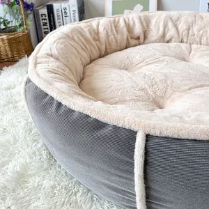 Wholesale High Quality Round Soft Warm Animal Bed Small Pet Supplies Cat And Dog Bed For Sleep