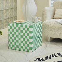 Fabricant de tables basses et tables d'appoint modernes en acrylique transparent thermoformé pour salon, vente en gros