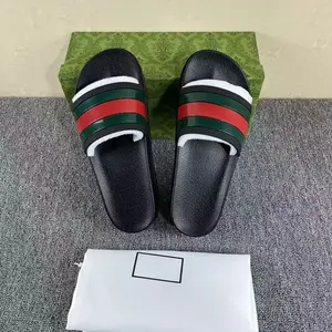 2025 <span class=keywords><strong>Scarpe</strong></span> Basse Firmate All'Ingrosso di Moda per Uomo e <span class=keywords><strong>Donna</strong></span> Sandali Bassi Neri di Lusso Ciabatte da Spiaggia da <span class=keywords><strong>Donna</strong></span> - Product Image 3