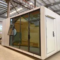 Hôtel-capsule en acier amovible pour l'extérieur sur roues, idéal pour le bureau à domicile et la salle de séjour