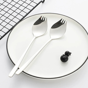 Cuillère à salade en acier inoxydable, fourchette à pâtes à long manche, cuillère à gâteau, cuillère à dessert, fourchette à nouilles instantanées, cuillère-fourchette multifonction intégrée - Product Image 3