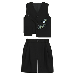 Ensemble de vêtements pour garçons tout-petits de qualité supérieure, trois pièces, gilet de fête formel tendance, vente chaude en Europe - Product Image 1