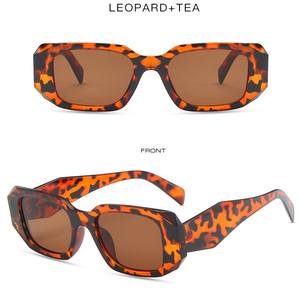 DL lunettes mode irrégulière carré Vintage femmes nuances pas cher Multi couleurs rétro métal charnière Lentes De Sol lunettes De soleil 2021 - Product Image 6