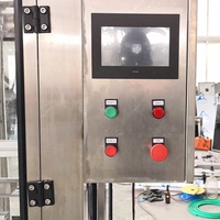 Ligne de production automatique pour le remplissage de miel, d'huile moteur et de détergent liquide