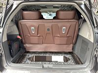 Подержанный Toyota Sienna, серый, бензин, 3.5 л, пассажирский фургон, АКПП, левый руль, 2019 г.в., продается