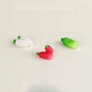 Vegetal KI Zhuojing, pequeño rábano jugoso, para microjardinería, casa de muñecas DIY, decoración de paisajes, pequeño adorno de mesa - Product Image 4