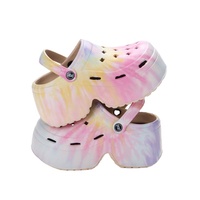 Sepatu bakiak untuk wanita lembut antiselip wanita kasual sepatu Wedges musim panas pantai EVA sandal selop sepatu DIY bakiak