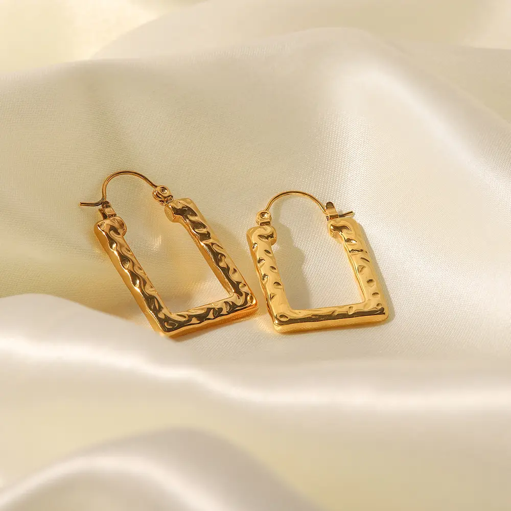 New Irregular Hammered U Shape Chunky Jewelry 18K Gold Plated Stainless Steel Hoop Earrings Women