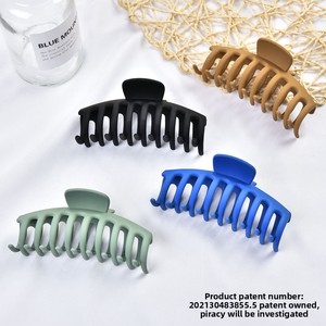 Oferta Especial: Pinza de <span class=keywords><strong>Pelo</strong></span> Grande de Plástico Esmerilado con Diseño Geométrico de Tiburón para Mujer, Ideal como Regalo - Product Image 2
