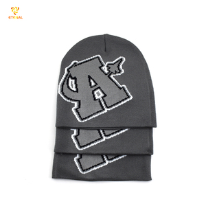 Bán Buôn Thời Trang Phố Slouch Đan Beanie Hat Tùy Chỉnh Nhãn Màu Đen Jacquard Logo Dot Cung Ngụy Trang Thể Thao Biểu Tượng Tùy Chỉnh - Product Image 5