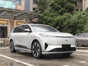 <span class=keywords><strong>Epi</strong></span> 008 210 Max EREV 2024 Usado, SUV de 6 Plazas, Gran Autonomía, Coche Familiar, Listo para Exportación, Blanco sobre Negro - Product Image 3