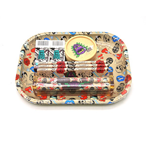 En stock : Kit de fumeur portable avec plateau en étain, ensemble de cigarettes, broyeur dégradable à 2 couches et machine à rouler les cigarettes manuelle - Product Image 5