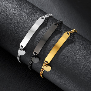 Pulsera de Acero Inoxidable con Colgante Curvo en Forma de Corazón, Ajustable, Joyería Unisex para Aniversario - Product Image 1