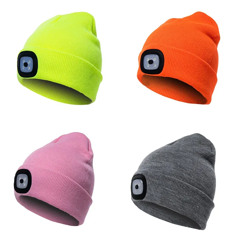 Venta al por mayor de alta calidad sombrero de invierno para los hombres de punto grueso Beanie sombreros LED Beanie sombreros con bordado Logo gorra de invierno Multicolor
