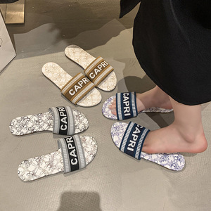 QF1 Spring New Home Embroidery Hot Grass-word Cushioning Slippers Women Wear High-end Temperament Flat <b>Sandals</b> - Product Image 4