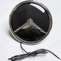 Grille lumineuse à surface miroir solide avec grand logo APP, adaptée aux Mercedes-Benz C180 C200 C260 E260 E300L modifiés