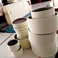 Boîte de rangement familiale ronde en lin sur carton, fabriquée à la main dans le Fujian, avec option de commande personnalisée
