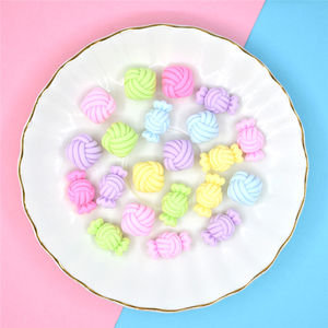 Accessoires de bijoux tendance en résine, breloques DIY en résine pour la décoration - Product Image 6