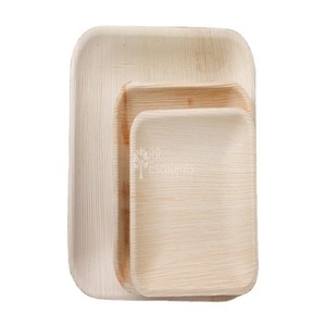 Assiettes jetables biodégradables en bois à motif rond, gravées en forme de noix d'arec, plats à 3 compartiments en feuille de palmier, emballées pour les fêtes - Product Image 1