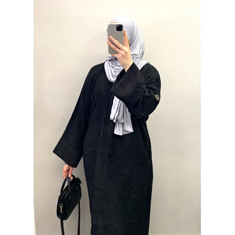 Grossiste Royaume-Uni Allemagne France Robe musulmane Abaya d'hiver en velours côtelé olive